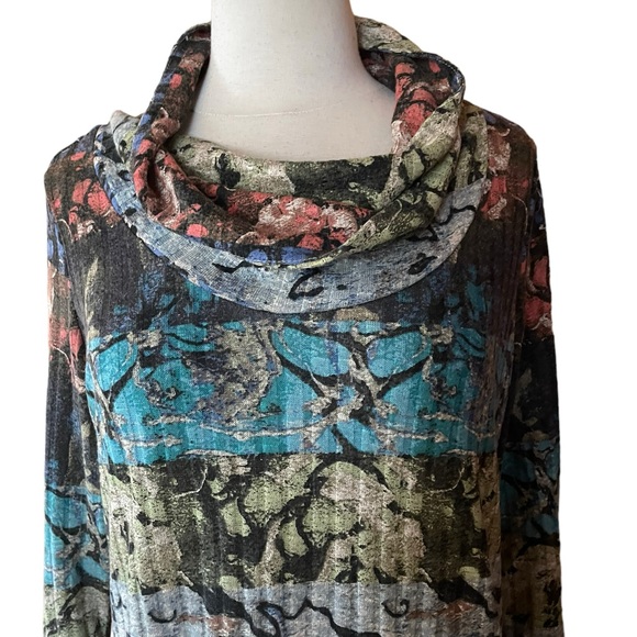 Westbound Multi-Color Cowl Thin Sweater Tunic - Picture 2 of 5